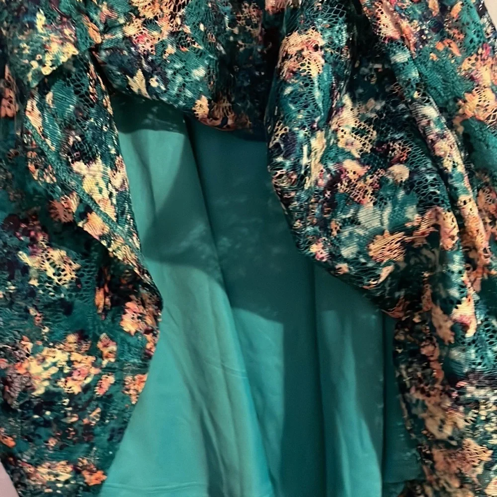 Capped sleeve dress